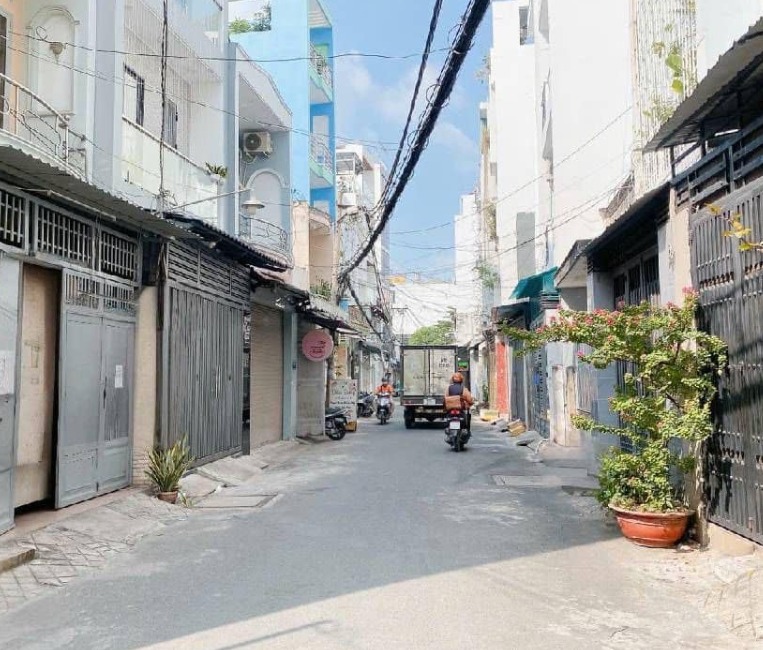 Nhà 4 Tầng Đường Số 8, Linh Xuân, Thủ Đức 52m² giá 5.1 Tỷ - Đầu Tư Đáng Giá!