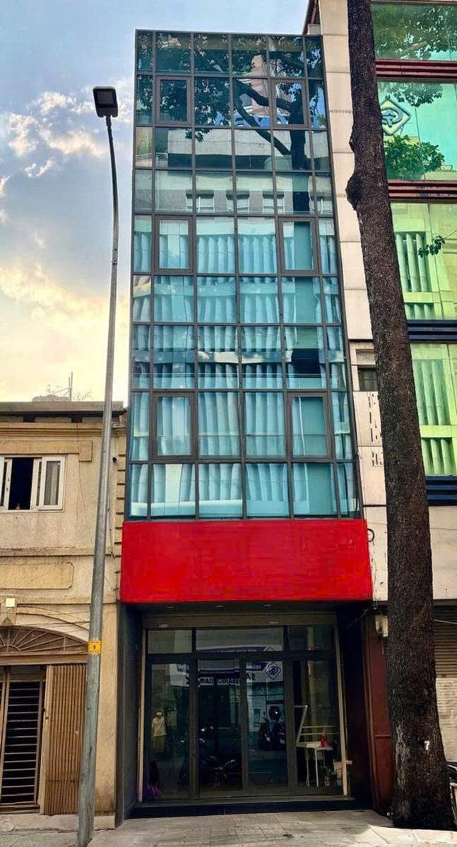 Nhà mặt tiền Phó Đức Chính, Quận 1, 100m² giá 80 triệu - Thích hợp kinh doanh sầm uất!