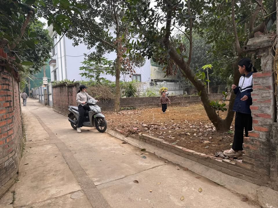 Đất thổ cư Hòa Bình, Bình Yên 150m² giá chỉ 3 tỷ - Sổ đỏ chính chủ!