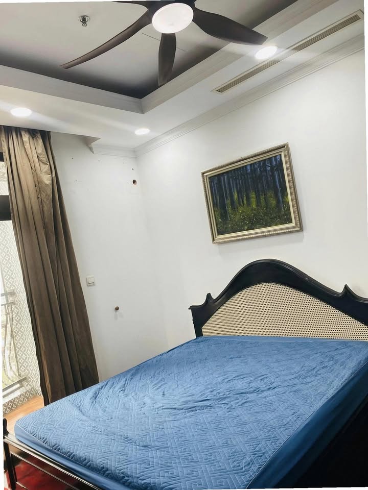 Căn hộ Royal City 71m² giá 16 triệu - Nội thất đầy đủ, sẵn sàng vào ở!