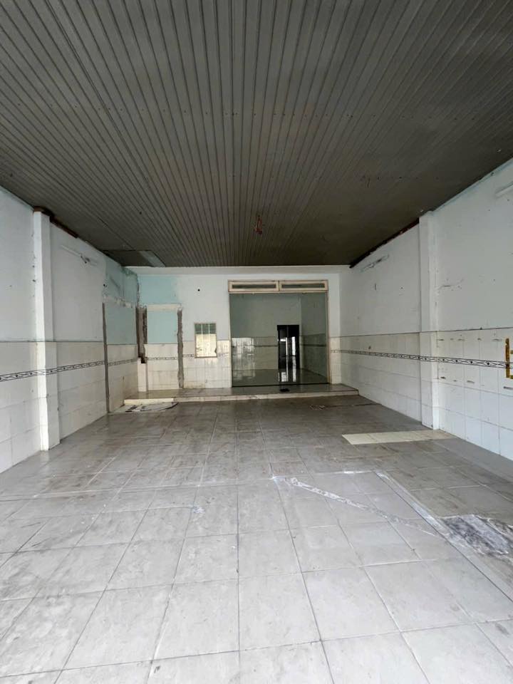 Nhà cho thuê mặt tiền đường HT13, quận 12, diện tích 167m² - Giá chỉ 10 triệu/tháng!