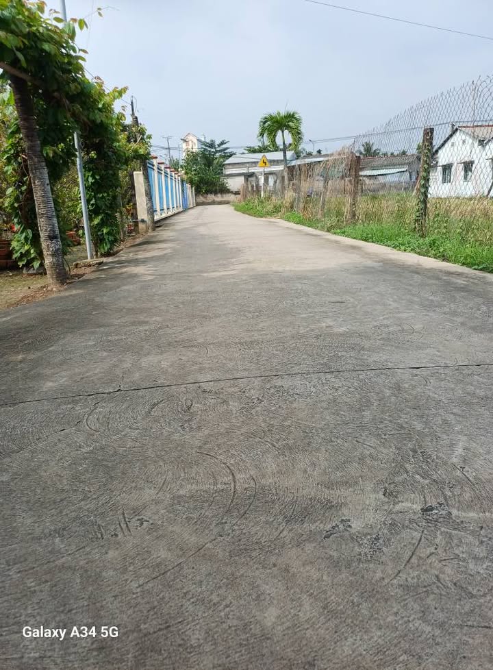 Đất Thạnh Phú, Châu Thành, Tiền Giang 1485m² giá 3.5 tỷ - Đường ô tô vào tận nơi!