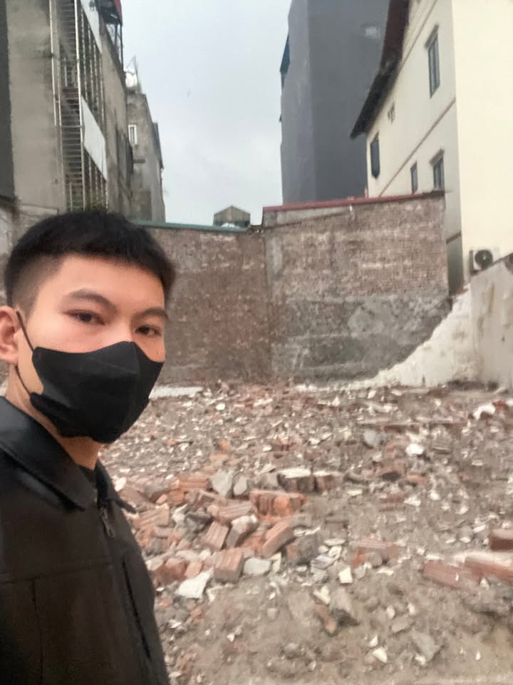 Đất nền phố Trạm Long Biên 50m² giá 8.9 tỷ - Ô tô vào tận đất!