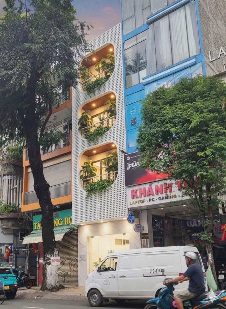 Nhà mặt tiền Võ Văn Tần, Quận 3, 50m² - Kinh doanh sầm uất, thanh khoản cao!