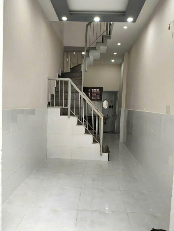 Nhà hẻm 2/ Tân Kỳ Tân Quý, Tân Phú 21m² giá 3.2 tỷ - Hẻm 5m, xe hơi tới nhà!