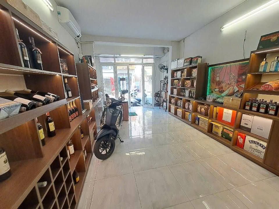 Mặt tiền kinh doanh tại Tân Sơn Nhì, Tân Phú 56m² chỉ 8 tỷ - Cơ hội đầu tư tuyệt vời!