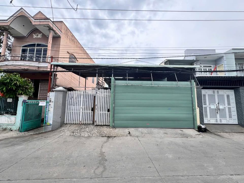 Nhà riêng Nha Trang 409.2m² giá 12 tỷ - Đầu tư sinh lời với 6 phòng trọ cho thuê