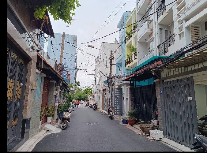 Nhà hẻm xe hơi Nguyễn Văn Luông, Q6 86m² giá 9.3 tỷ - Đầu tư sinh lời tuyệt vời!