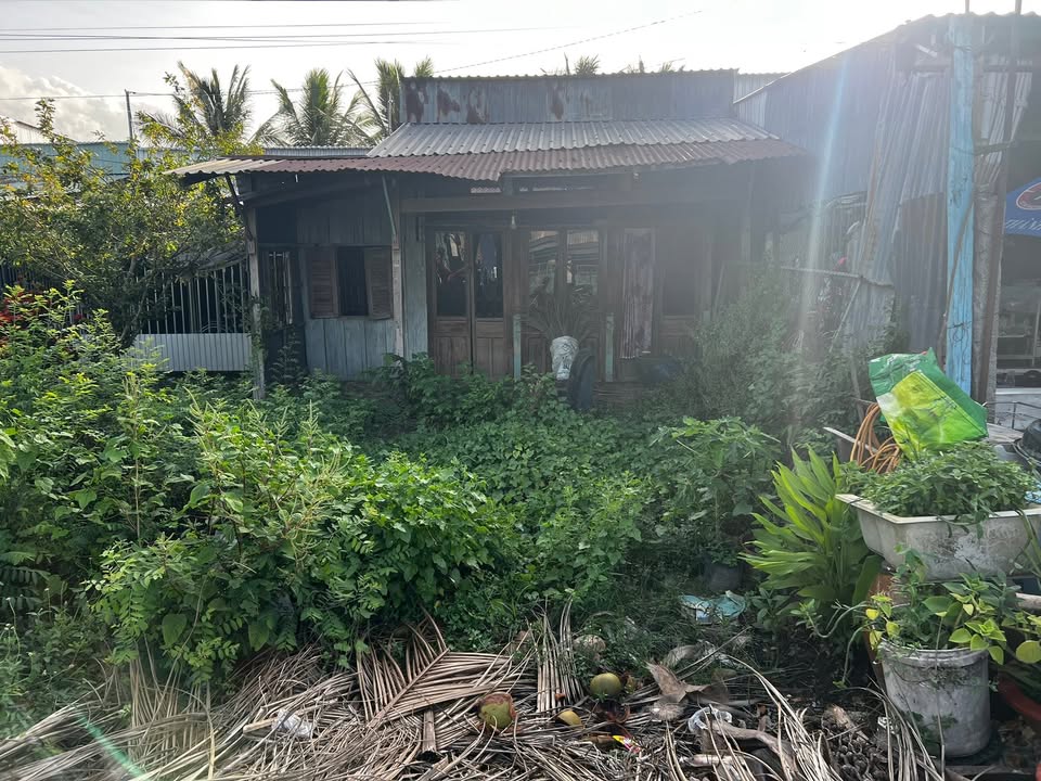 Đất thổ cư 120m² mặt tiền đường Võ Văn Kiệt, giá 800 triệu - Cơ hội đầu tư tuyệt vời!