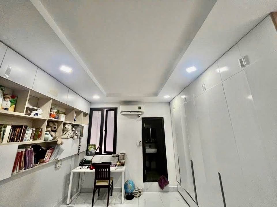 Nhà mặt tiền đường Số Chợ Tân Mỹ, Quận 7, 80m² giá 15,1 tỷ - Đầu tư sinh lời cao!