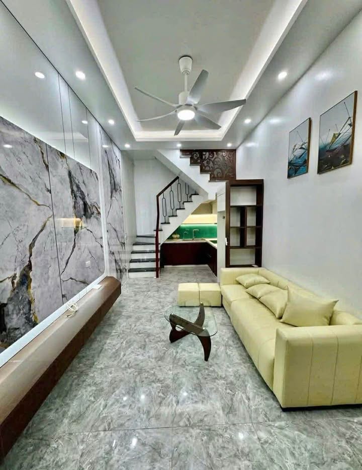 Nhà riêng Quan Hoa Cầu Giấy 30m² giá 7 tỷ - Mặt ngõ thông, an ninh tốt!