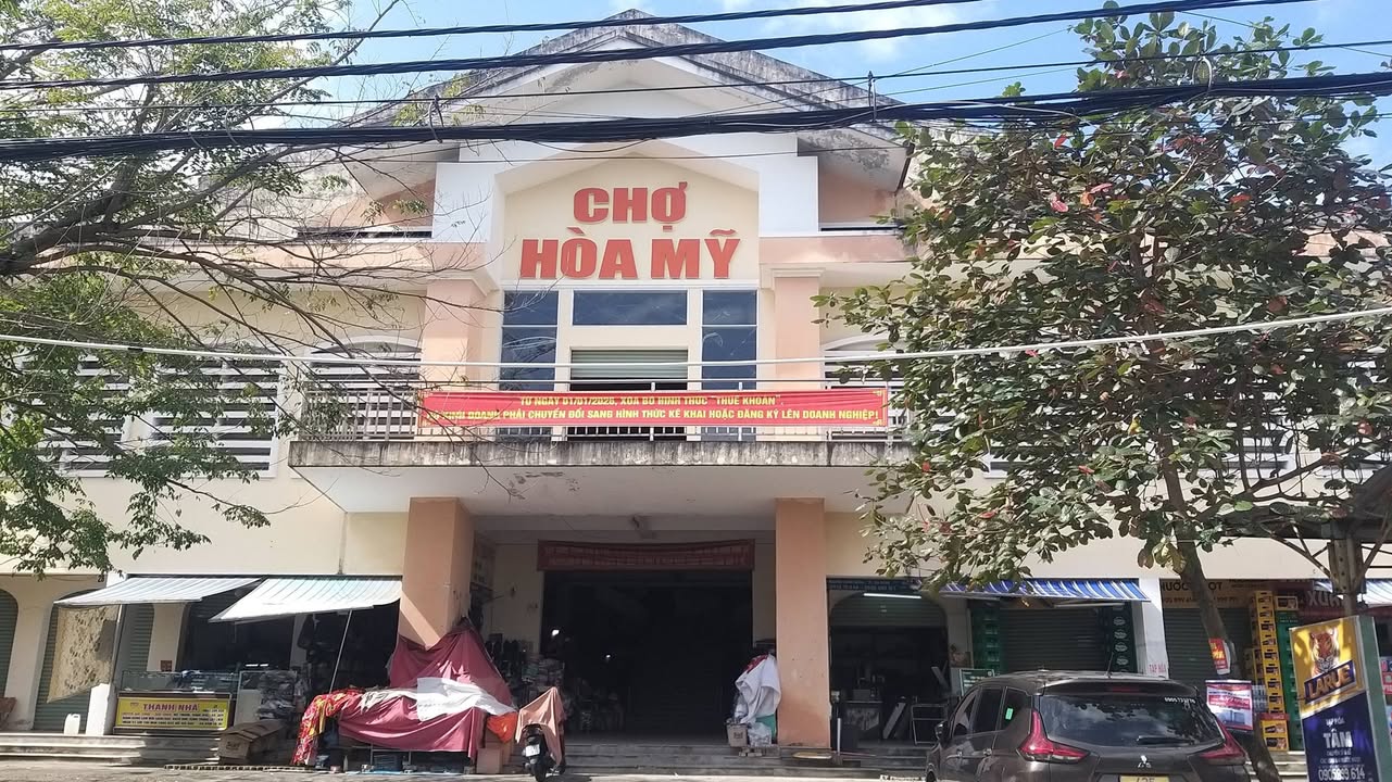 Nhà mặt tiền 3 tầng tại Khu Hòa Minh, Liên Chiểu, Đà Nẵng 176m² giá 22.5 tỷ - Cơ hội đầu tư vàng!