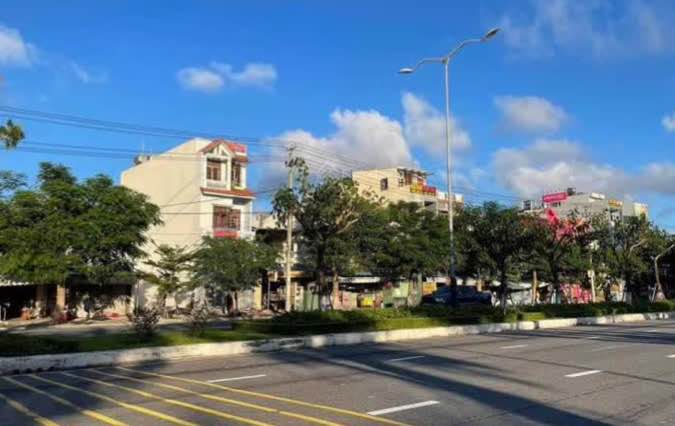 Nhà riêng đường Thái Văn A, Đà Nẵng 162m² giá 10 tỷ - Lô góc 2 mặt tiền hiếm có!