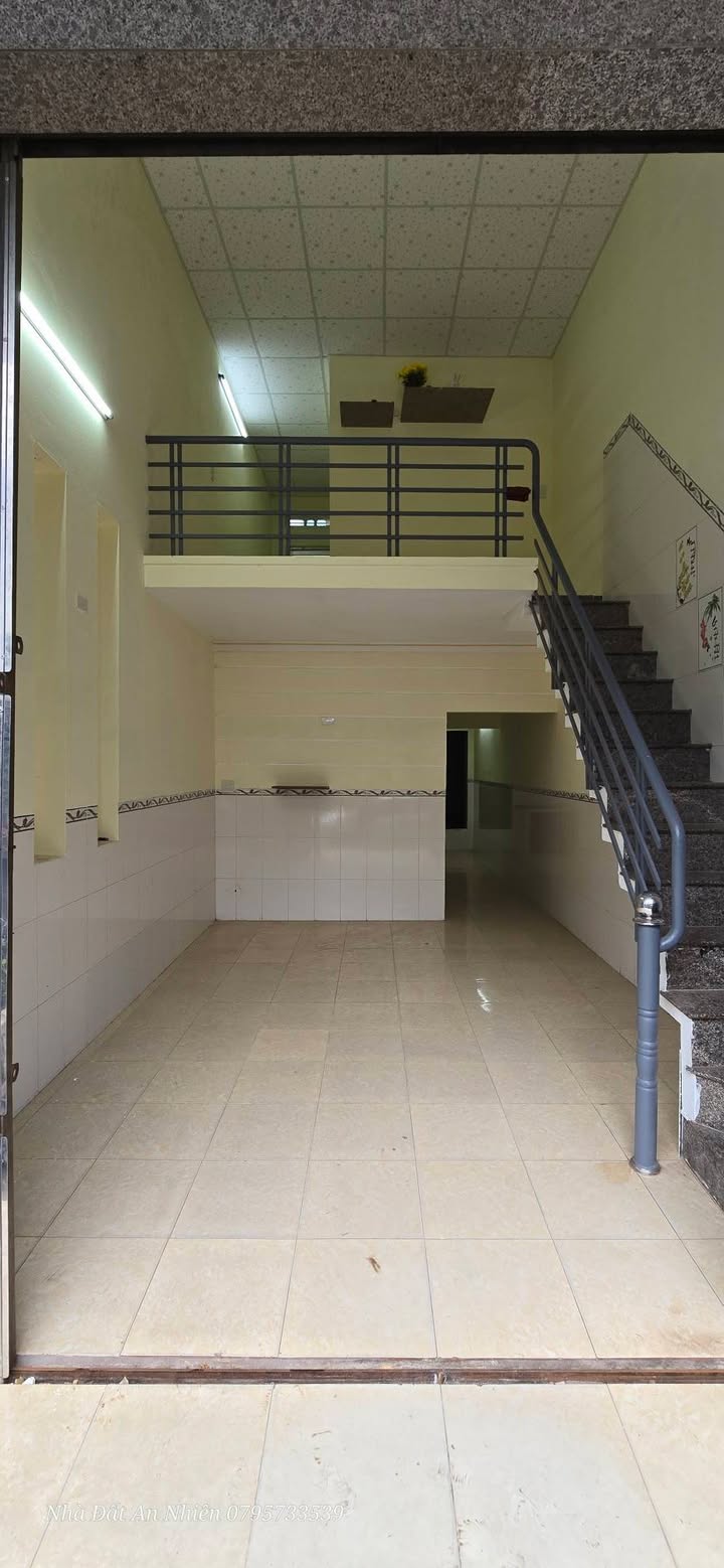 Nhà Nguyên Căn Mặt Tiền Xuân Thủy, Quy Nhơn 52m² - Cho Thuê Gấp!