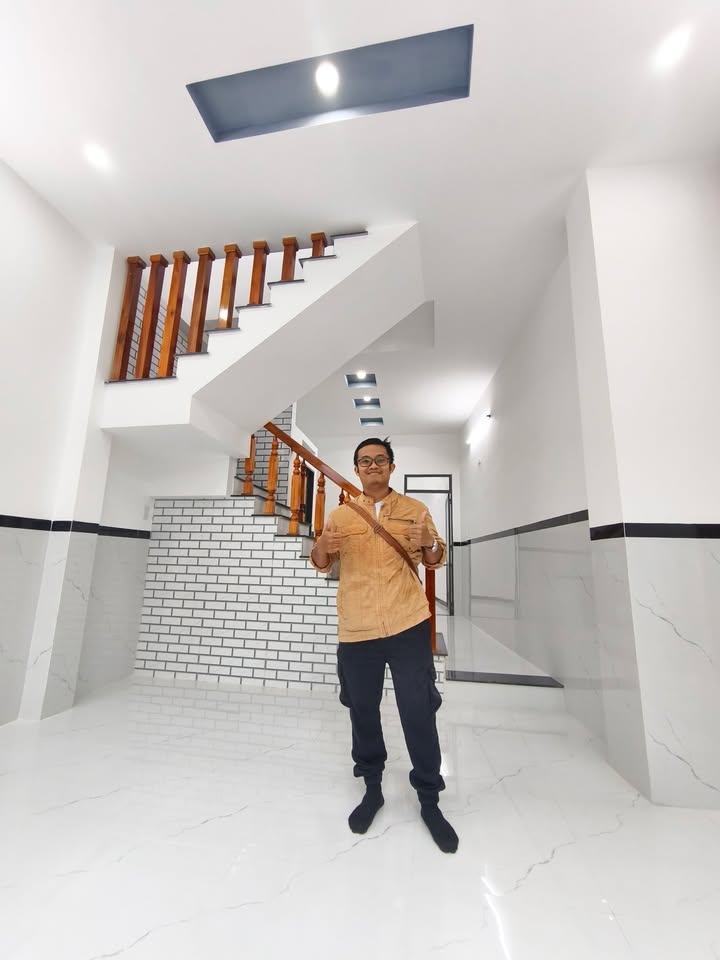 Nhà Hẻm Thị Nại Quy Nhơn 51.7m² giá 2.1 tỷ - Chính chủ, sổ đỏ!