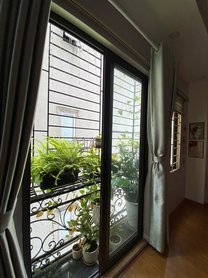 Phòng cho thuê tại ngõ 382 Hồ Tùng Mậu 35m² - Full nội thất, vào ở ngay!