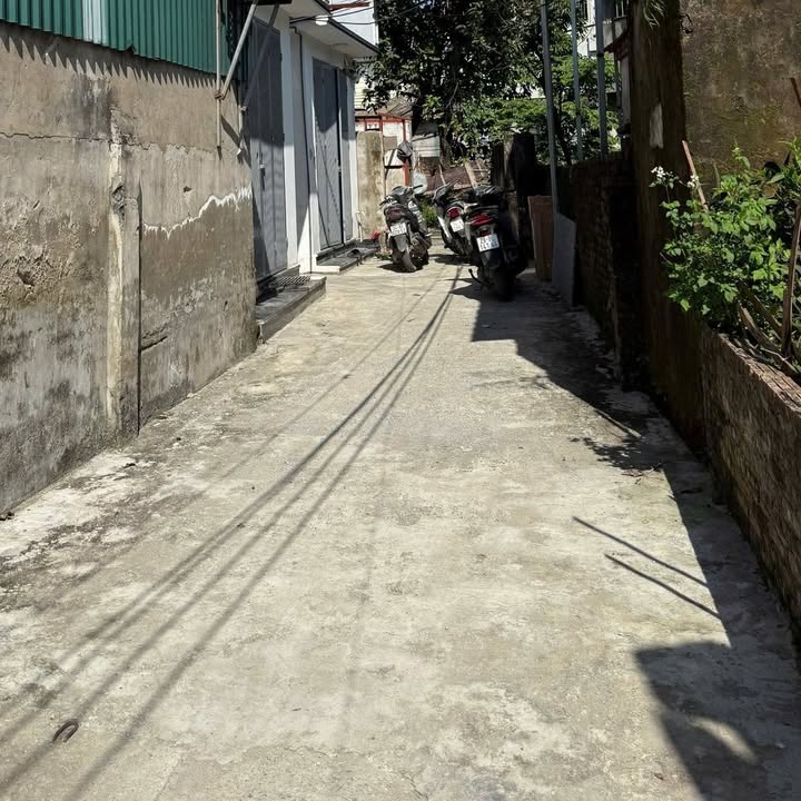 Đất Biên Giang Hà Đông 38m² giá 3 tỷ - Đường thông ô tô, xây dựng 4.5 tầng!