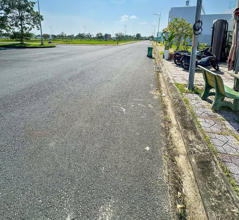 Đất nền khu Happy Home Cà Mau 200m² giá 2.7 tỷ - Cơ hội đầu tư tuyệt vời!