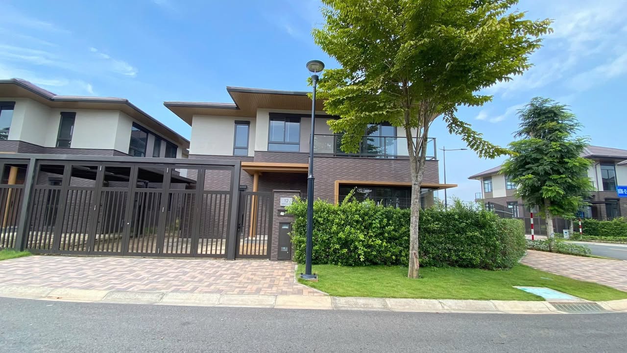 Biệt thự đơn lập 265m² tại Waterpoint Nam Long giá 12 tỷ - Góc hai mặt tiền hấp dẫn!