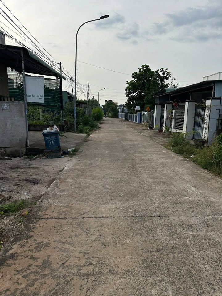 Đất đẹp khu Bàn Cờ, Nghĩa Thành, Bà Rịa - Vũng Tàu 276m² giá 260 triệu - Tiềm năng sinh lời cao!