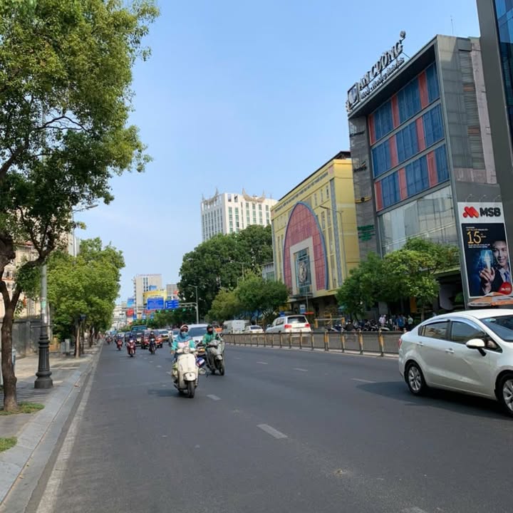 Đất Hẻm Hai Bà Trưng Quận 1 124m² giá 25 tỷ - Cơ hội đầu tư hiếm có!