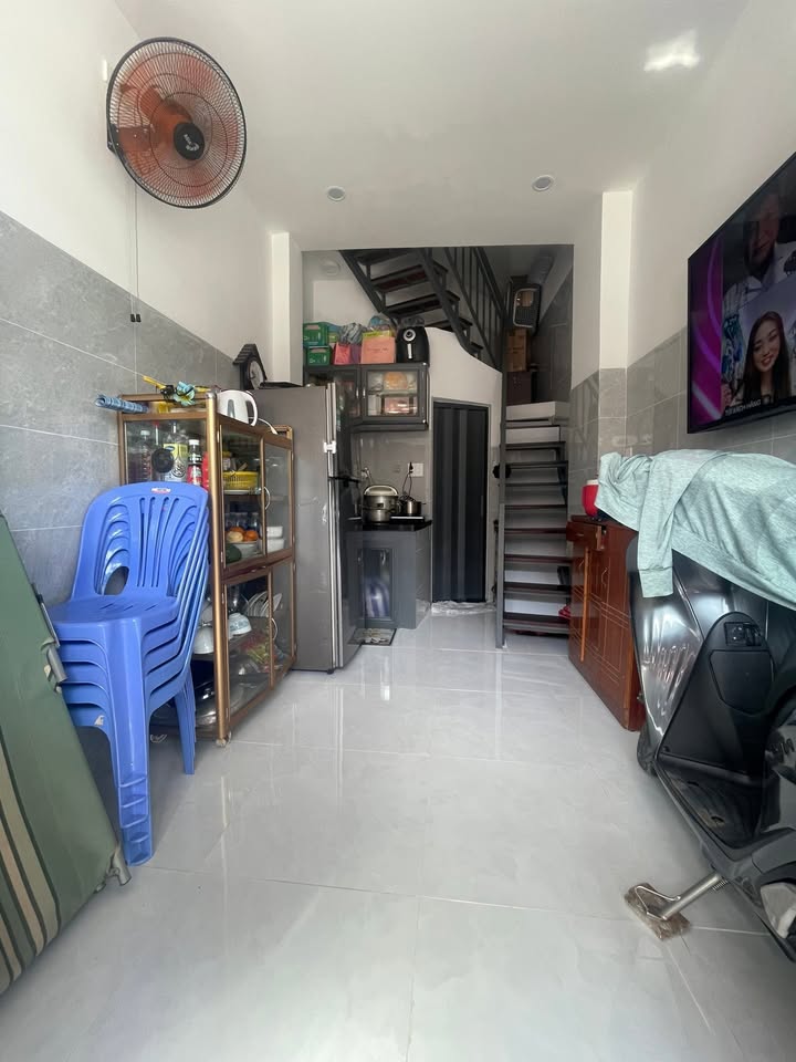 Nhà 3 tầng mặt tiền Đống Đa, Đà Nẵng 32m² - Vị trí đắc địa cho văn phòng đại diện!