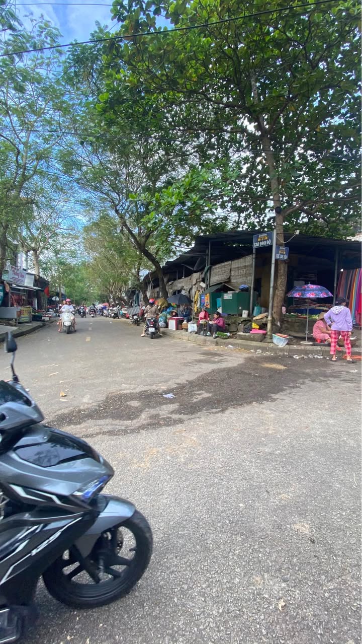 Đất 2 mặt tiền đường Cao Đình Độ, Trường An, 54m² - Vị trí đẹp cho kinh doanh!