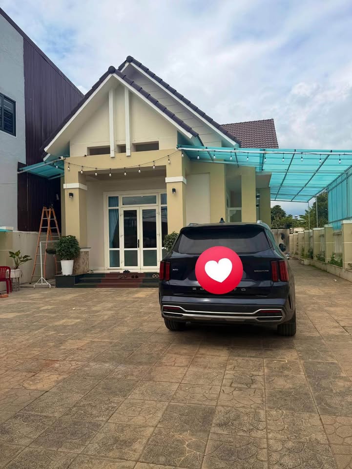 Biệt thự Lê Văn Tám, Đức Trọng, Lâm Đồng 385m² giá 5.2 tỷ - Nhà mới đẹp, sang trọng!