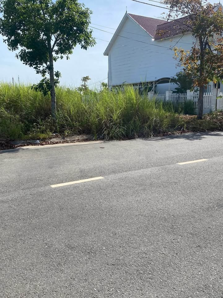 Đất nền khu dân cư Phú Điền, Quảng Ngãi 120m² - Mặt tiền đường chính, giá tốt!