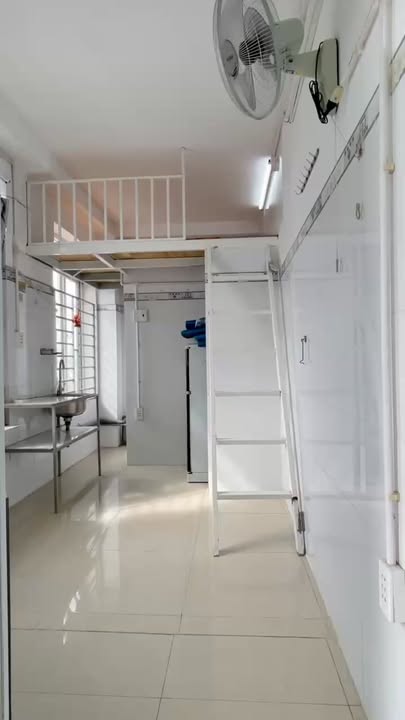 Phòng cho thuê tại Thạnh Xuân, Quận 12 - Gần ĐH Nguyễn Tất Thành, chỉ 3 phút di chuyển!