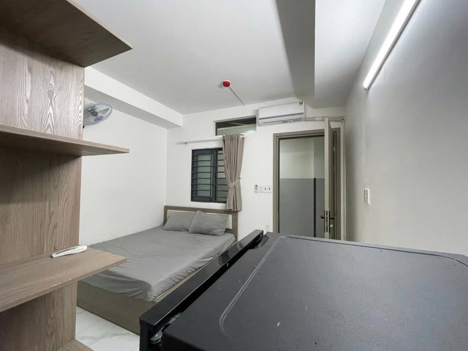 Phòng cho thuê full nội thất tại Lý Phục Man, Quận 7, 20m² - Giờ giấc tự do!