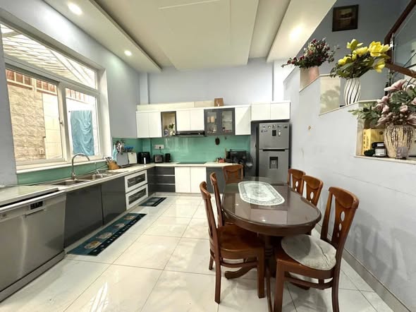 Nhà mặt tiền An Khánh, Quận 2 - 6PN, 4WC, Full nội thất - Thích hợp kinh doanh!