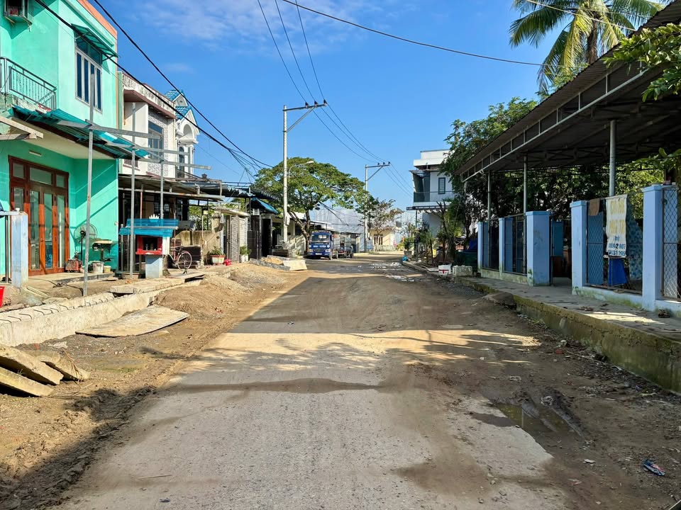 Lô đất Hòa Tiến Đà Nẵng 112.5m² giá 2.8 tỷ - Mặt tiền đường 10m hiếm có!