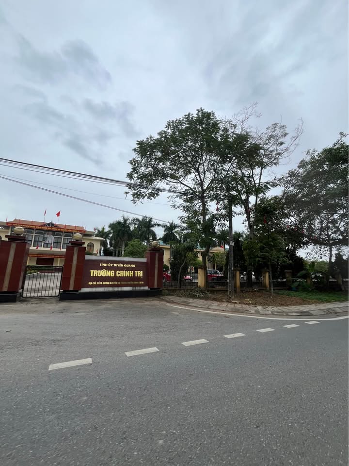 Đất thổ cư 80m² tại Ỷ La, Tuyên Quang - Giá 1 tỷ - Đầu tư sinh lời!