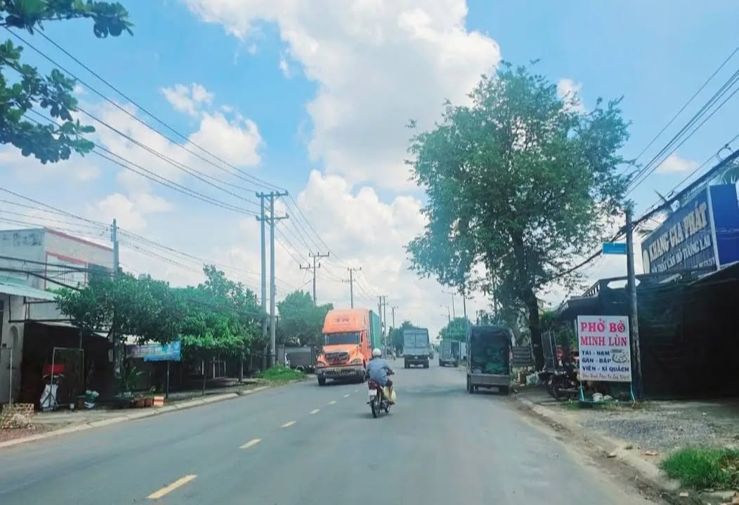 Đất Mặt Tiền Đường Phạm Hùng, Trung An, Mỹ Tho 618m² - Cơ hội đầu tư sinh lời!