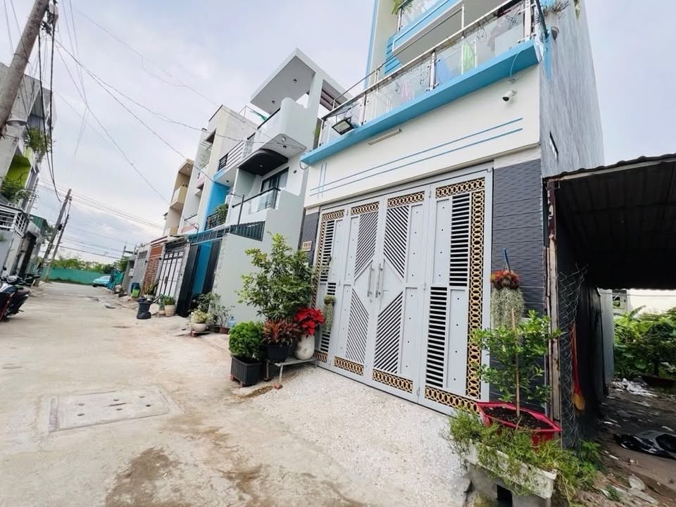 Đất nền Phú Hữu Thủ Đức 68m² giá 4 tỷ - Gần công viên Phú Hữu, xe hơi tận nơi!