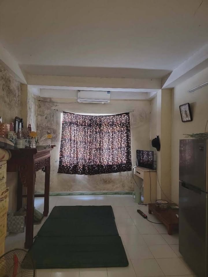 Nhà 4 tầng Đống Đa 24m² giá 5.9 tỷ - Kinh doanh sầm uất, ô tô tránh