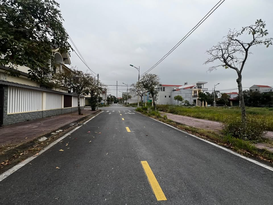 Biệt thự Mạnh Hùng 188m² giá 17 triệu - Cơ hội đầu tư hiếm có!