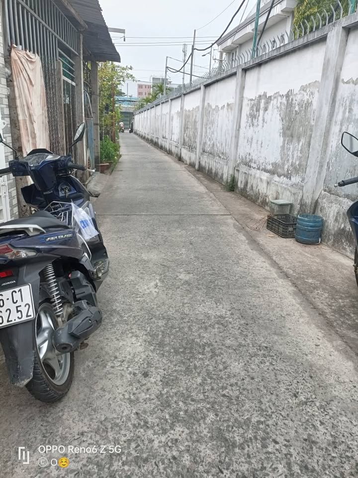 Nhà bán tại Phường 5, Bến Tre 100m² giá 1.95 tỷ - Chính chủ cần bán gấp!