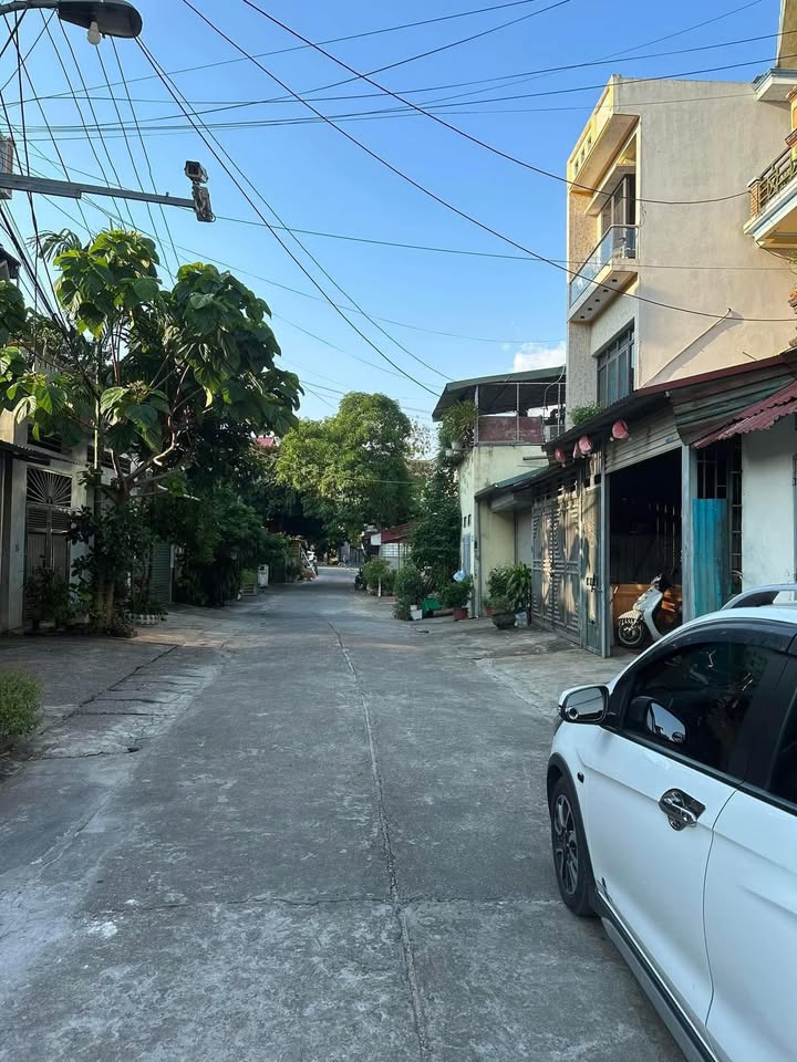 Đất nở hậu 137m² tại phường Minh Khai, Hà Giang giá 2.7 tỷ - Vị trí đẹp, giao thông thuận lợi!