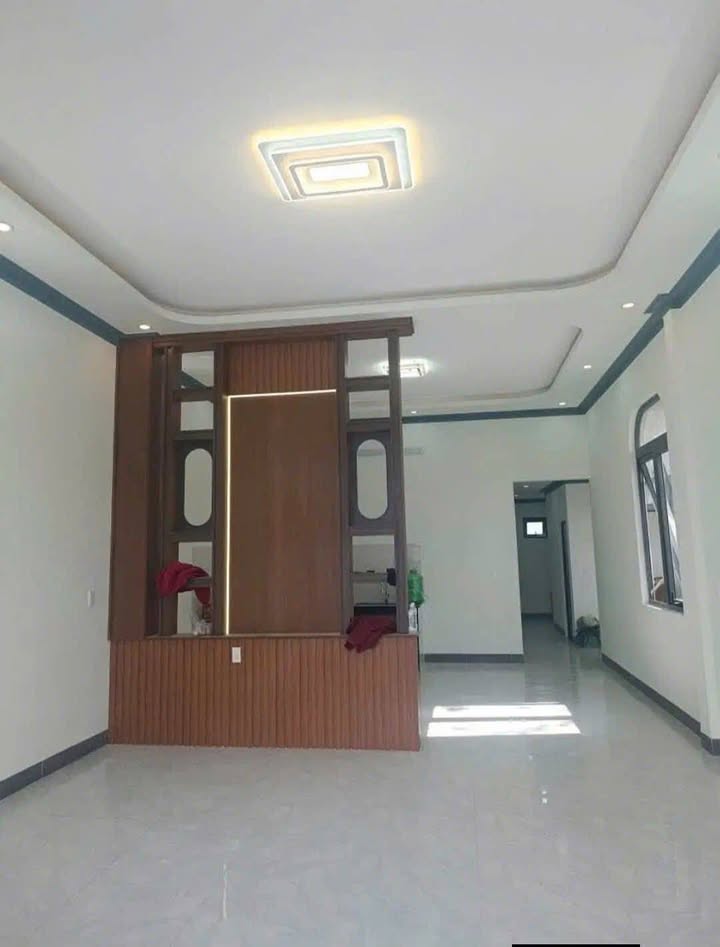 Nhà mới xây 136m² tại Hẻm Nguyễn Trãi, Bảo Lộc - Thiết kế hiện đại, giá chỉ 1.95 tỷ!