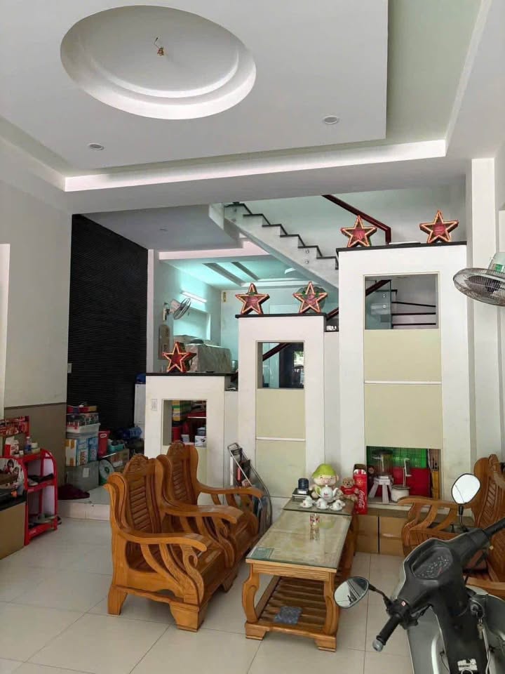 Nhà mặt tiền Đô Đốc Bảo, phường Lý Thường Kiệt 90m² giá 10 tỷ - Vị trí siêu trung tâm!