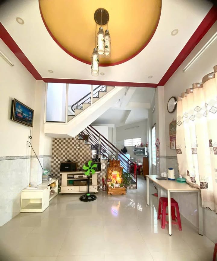 Nhà hẻm Yết Kiêu, Vĩnh Nguyên 57m² giá 1.55 tỷ - Tiện ích đa dạng, sẵn sàng ở ngay!