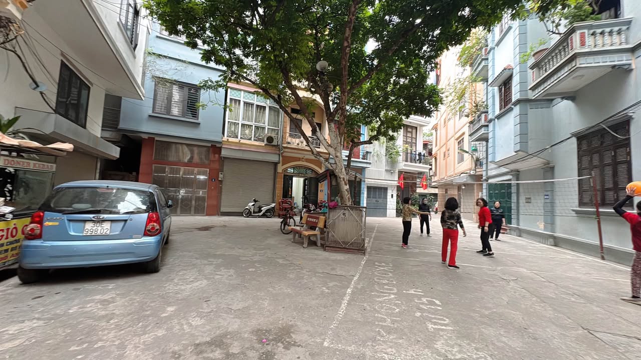 Nhà riêng Nghĩa Đô Cầu Giấy 45m² giá 13 tỷ - An ninh cực tốt, ô tô tránh