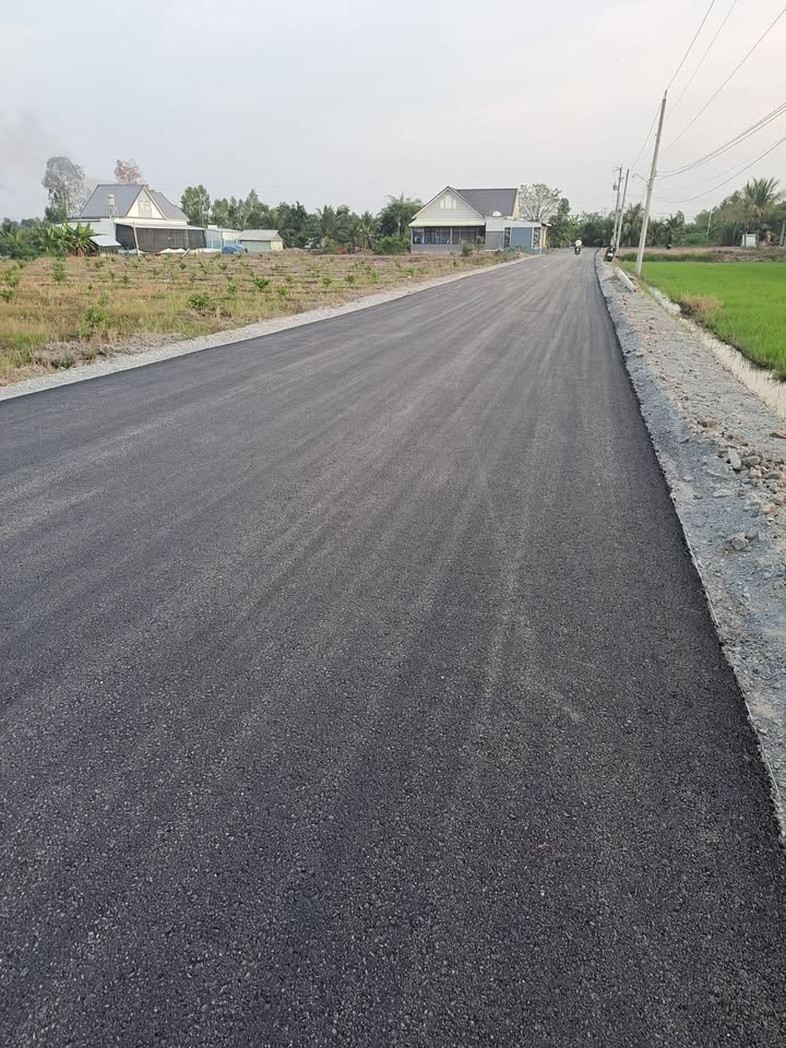 Đất thổ cư 290m² mặt tiền đường nhựa 7m tại Bình Hòa Nam, Đức Huệ - Bán gấp chỉ 850 triệu!