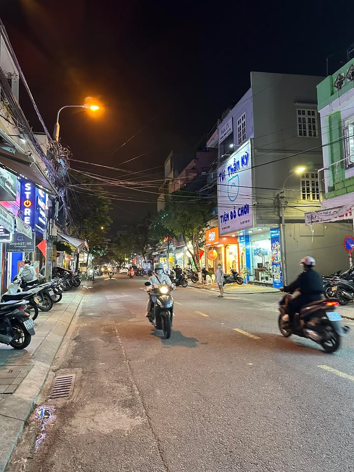 Đất mặt tiền Phạm Cự Lượng, Sơn Trà 186m² giá 26.5 tỷ - Cơ hội đầu tư tuyệt vời!