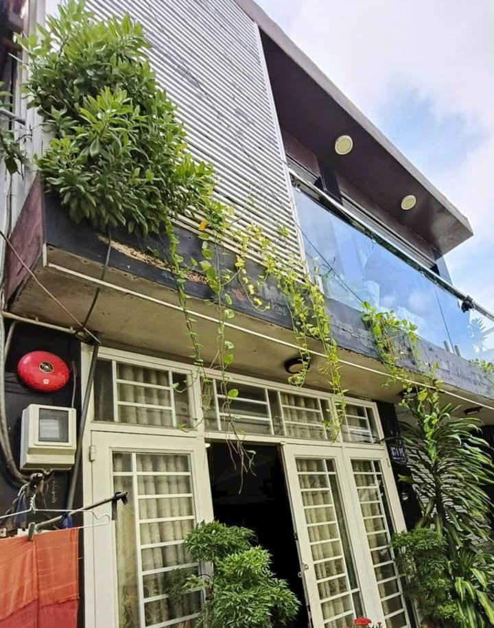 Nhà 1 trệt 1 lửng tại đường TL43, Bình Chiểu, Thủ Đức 63m² giá 3 tỷ - Chính chủ bán gấp!