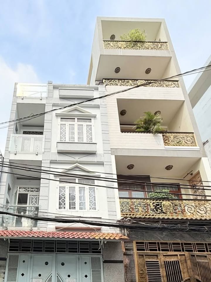 Bán nhà mặt tiền đường Số 5, phường 10, quận Tân Bình 55m² giá 12.5 tỷ - Kinh doanh đa ngành nghề!