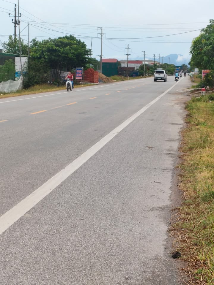 Đất mặt đường Nguyễn Xí, Thạch Tân 150m² giá 2,3 tỷ - Cơ hội đầu tư tuyệt vời!