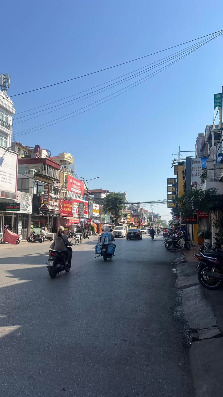 Nhà mặt đường Đà Nẵng 45m² giá 10 tỷ - Đầu tư sinh lời hấp dẫn!